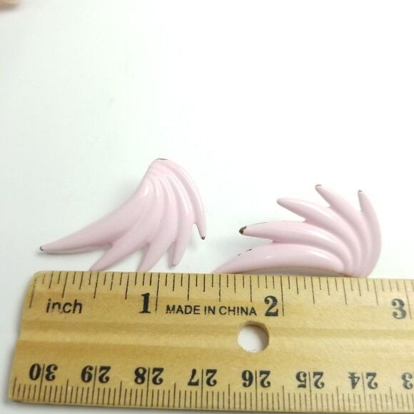Vintage Pastel Pink Wing Shape Stud Earrings, Retro 80s Style Feathered - Picture 3 of 5